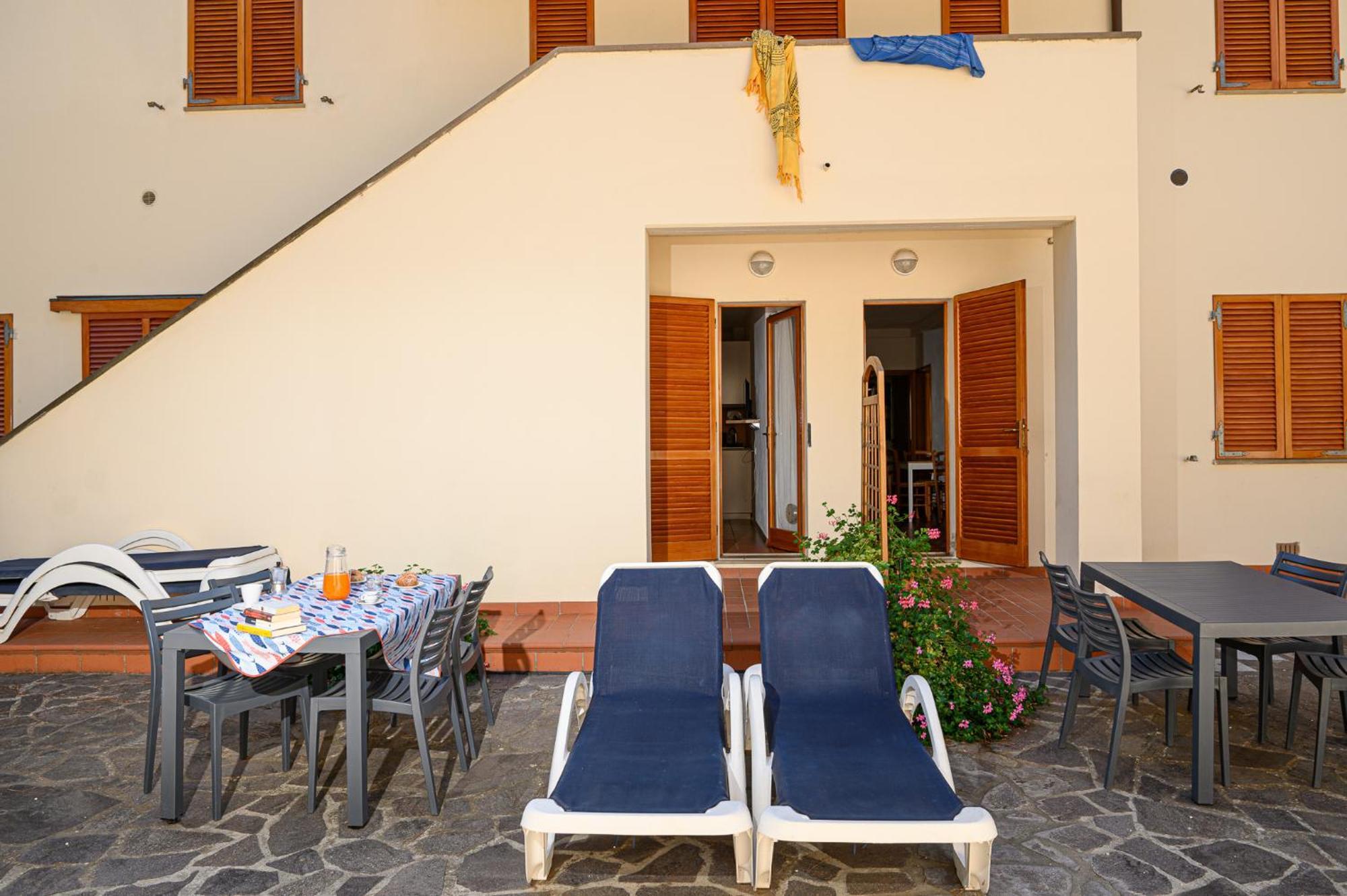Ghiacci Vecchi Residence Venturina Terme Exteriér fotografie